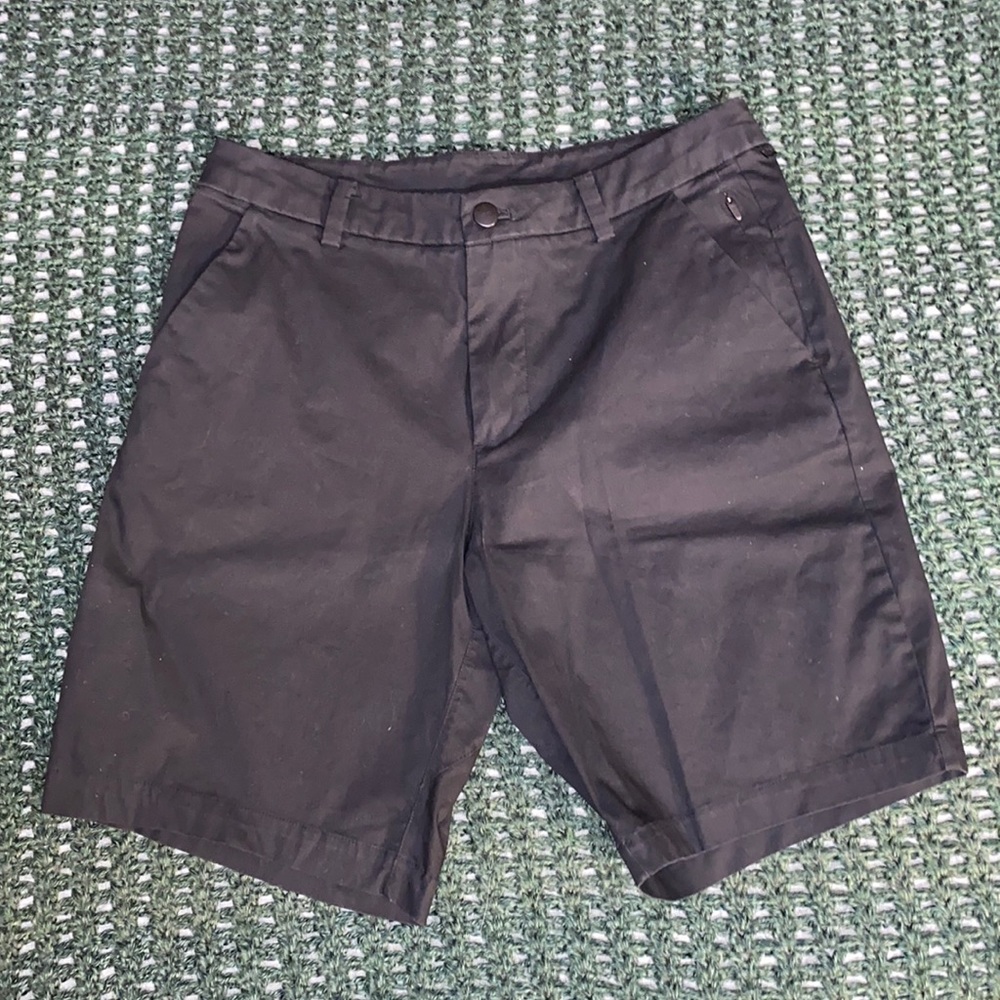 Lululemon Commission Short 9”